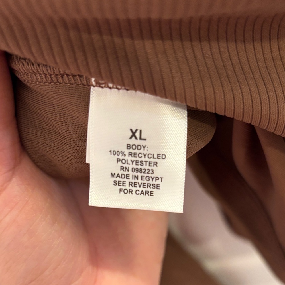 Freely Ribbed Performance Long Sleeve Top Brown XL Athleisure - Picture 6 of 6